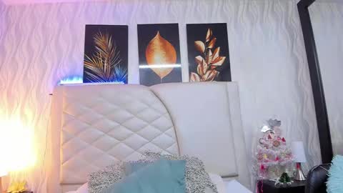 Snapshot of amberr_greyy chatting on 12.11.24 Amberr Greyy online show from 12.11.24