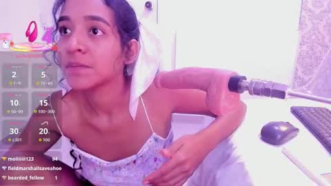 Snapshot of amberr_sweet_ chatting on 11.25.25 Amberr Sweet online show from 11.25.25
