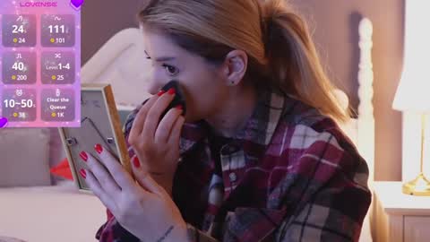 Amberseyes online show from 02.07.25