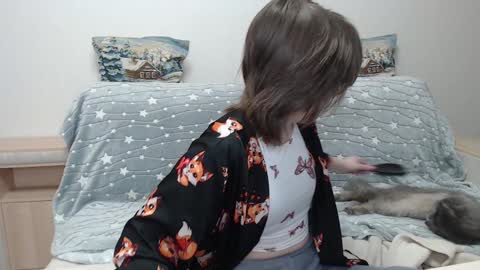 Snapshot of ambersimard chatting on 01.29.25 Amber online show from 01.29.25