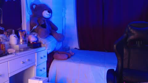 Amber  online show from 12.13.24