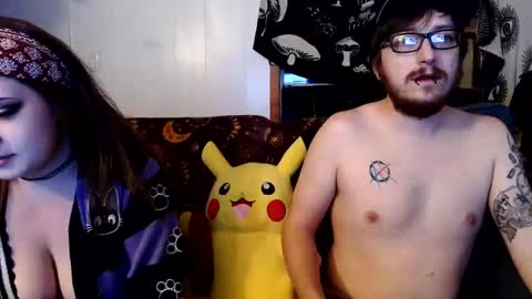 Snapshot of amburlicious chatting on 10.18.25 amburlicious online show from 10.18.25