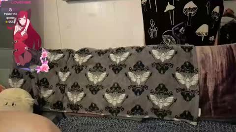 Snapshot of amburlicious chatting on 11.02.25 amburlicious online show from 11.02.25