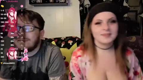 Snapshot of amburlicious chatting on 11.09.25 amburlicious online show from 11.09.25