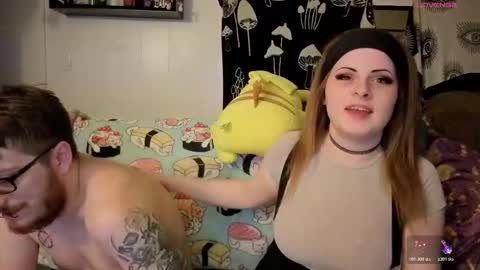 Snapshot of amburlicious chatting on 11.15.25 amburlicious online show from 11.15.25