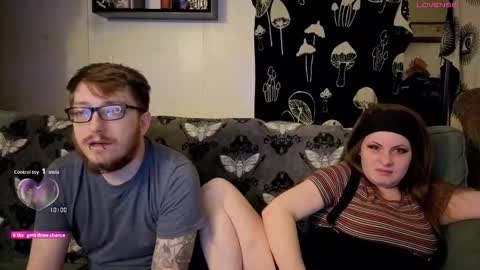 Snapshot of amburlicious chatting on 11.18.25 amburlicious online show from 11.18.25