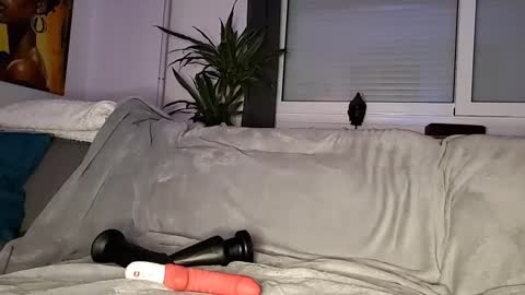 Snapshot of amelange chatting on 03.07.25 amelange online show from 03.07.25