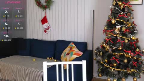 Snapshot of ameli_jeff chatting on 12.28.24 ameli_jeff online show from 12.28.24