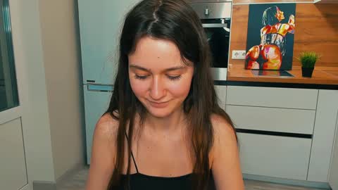 Snapshot of ameli_moon chatting on 12.15.24 Eileen online show from 12.15.24