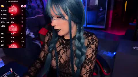 Amelia Aley  online show from 09.21.25