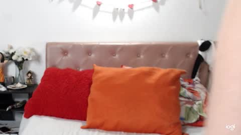 Snapshot of amelia_bella chatting on 02.12.26 amelia online show from 02.12.26