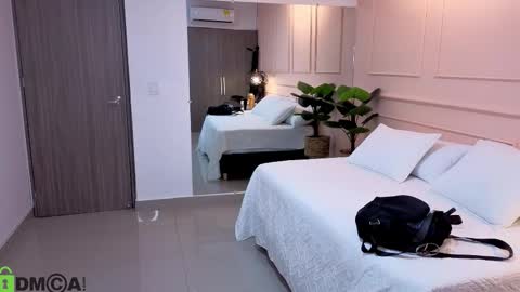 AMELIA online show from 12.19.25