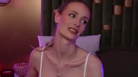 Snapshot of ameliaangell chatting on 03.04.26 Amelia online show from 03.04.26