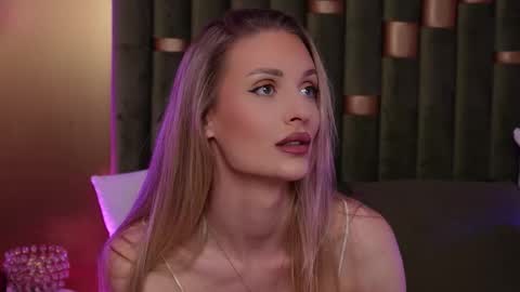 Snapshot of ameliaangell chatting on 03.16.26 Amelia online show from 03.16.26