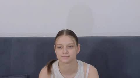 5th day here my name Jennie online show from 02.19.26