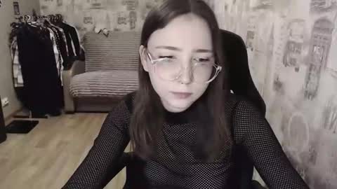 Snapshot of ameliakamishiro chatting on 02.06.25 Amelia online show from 02.06.25