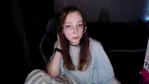 Snapshot of ameliakamishiro chatting on 09.28.25 Amelia online show from 09.28.25