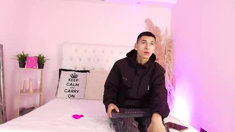 Snapshot of amelialoveace chatting on 11.18.25 amelialoveace online show from 11.18.25