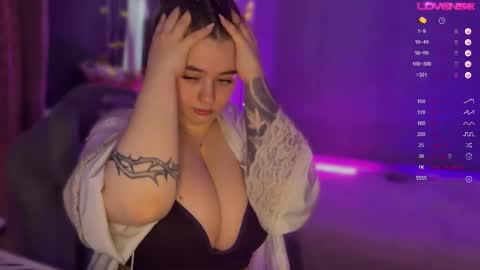 Snapshot of ameliamiless chatting on 03.08.26 Amelia online show from 03.08.26