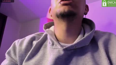 Snapshot of ameliaterry_2 chatting on 12.23.24 Amelia y terry online show from 12.23.24