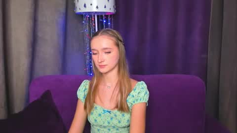 ameliawise online show from 01.06.25