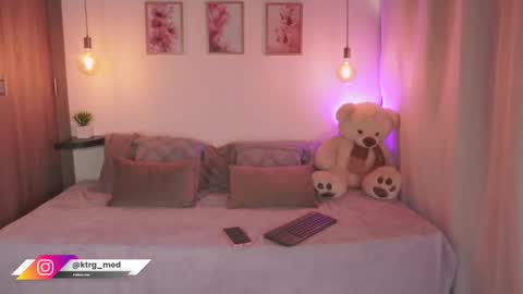    online show from 09.22.25