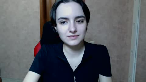 Snapshot of ameliebanshee chatting on 10.27.25 ameliebanshee online show from 10.27.25