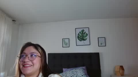 Snapshot of amelierose1 chatting on 07.10.26 Amelie online show from 07.10.26