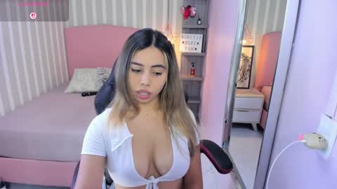 Victoria online show from 09.19.25