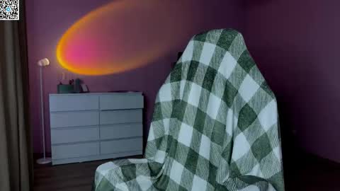 Snapshot of ameliia_castro chatting on 11.12.25 Ameliia castro online show from 11.12.25