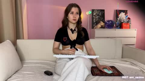 Snapshot of ameliia_castro chatting on 03.24.26 Ameliia castro online show from 03.24.26