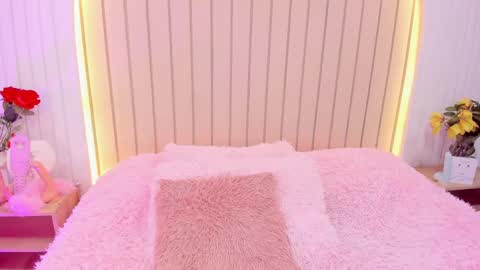 Amelia online show from 02.14.25