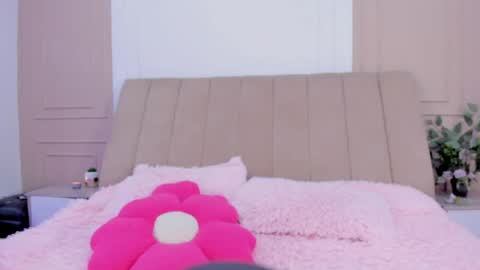 Snapshot of ameliiaa_smith chatting on 04.19.26 Amelia online show from 04.19.26