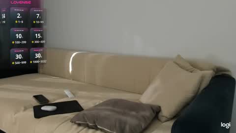 Snapshot of amelinalove chatting on 07.25.26 Amelina Love online show from 07.25.26