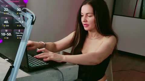 amelinamersi online show from 05.02.26