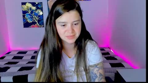 amellymillyy online show from 09.22.25