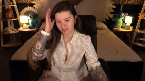 amellymillyy online show from 11.09.25