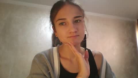 Julia  online show from 09.17.25