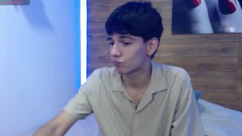 Snapshot of amethystshadow chatting on 10.18.25 amethystshadow online show from 10.18.25