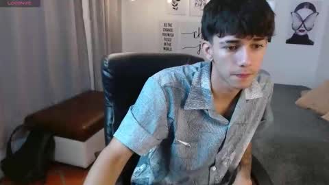 Snapshot of amethystshadow chatting on 11.06.25 amethystshadow online show from 11.06.25