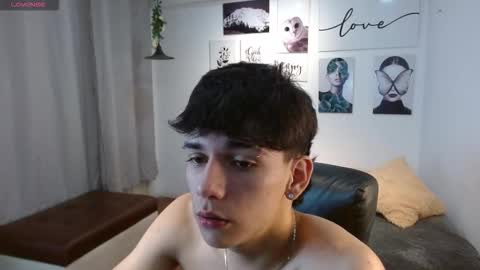 Snapshot of amethystshadow chatting on 12.03.25 amethystshadow online show from 12.03.25