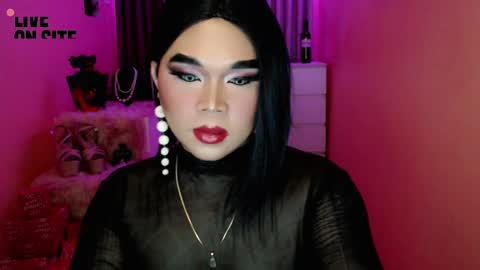 Snapshot of amiadoll chatting on 12.16.24 Queen Mireska online show from 12.16.24