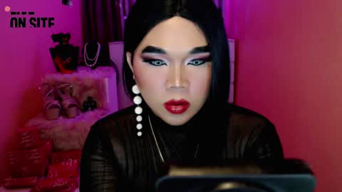 Snapshot of amiadoll chatting on 12.16.24 Queen Mireska online show from 12.16.24