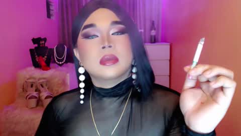 Snapshot of amiadoll chatting on 12.26.24 Queen Mireska online show from 12.26.24