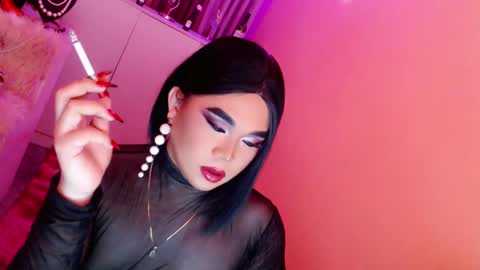 Snapshot of amiadoll chatting on 01.13.25 Queen Mireska online show from 01.13.25