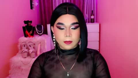 Snapshot of amiadoll chatting on 02.03.25 Queen Mireska online show from 02.03.25