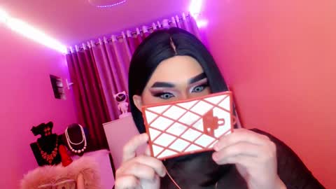 Snapshot of amiadoll chatting on 02.16.25 Queen Mireska online show from 02.16.25