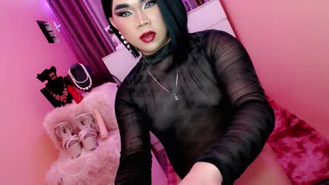 Snapshot of amiadoll chatting on 02.23.25 Queen Mireska online show from 02.23.25