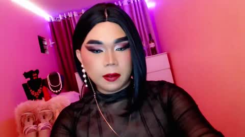 Snapshot of amiadoll chatting on 02.23.25 Queen Mireska online show from 02.23.25