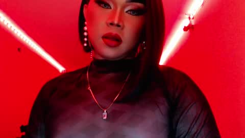 Snapshot of amiadoll chatting on 02.25.25 Queen Mireska online show from 02.25.25